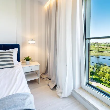 Belle View - 3pok, Nawet 5 Lozek, Piekny Widok Na Rzeke, Tv55